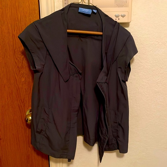 Vera Wang Short Sleeve Jacket - Picture 1 of 6